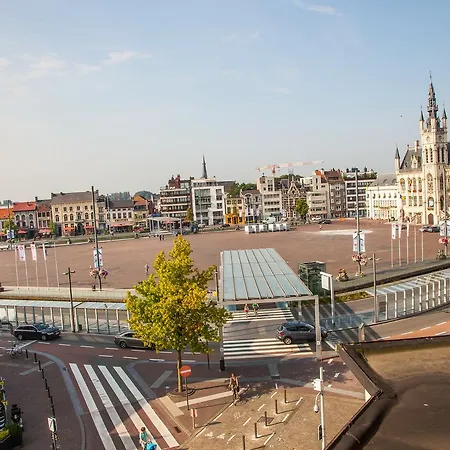 De Spiegel Sint-Niklaas